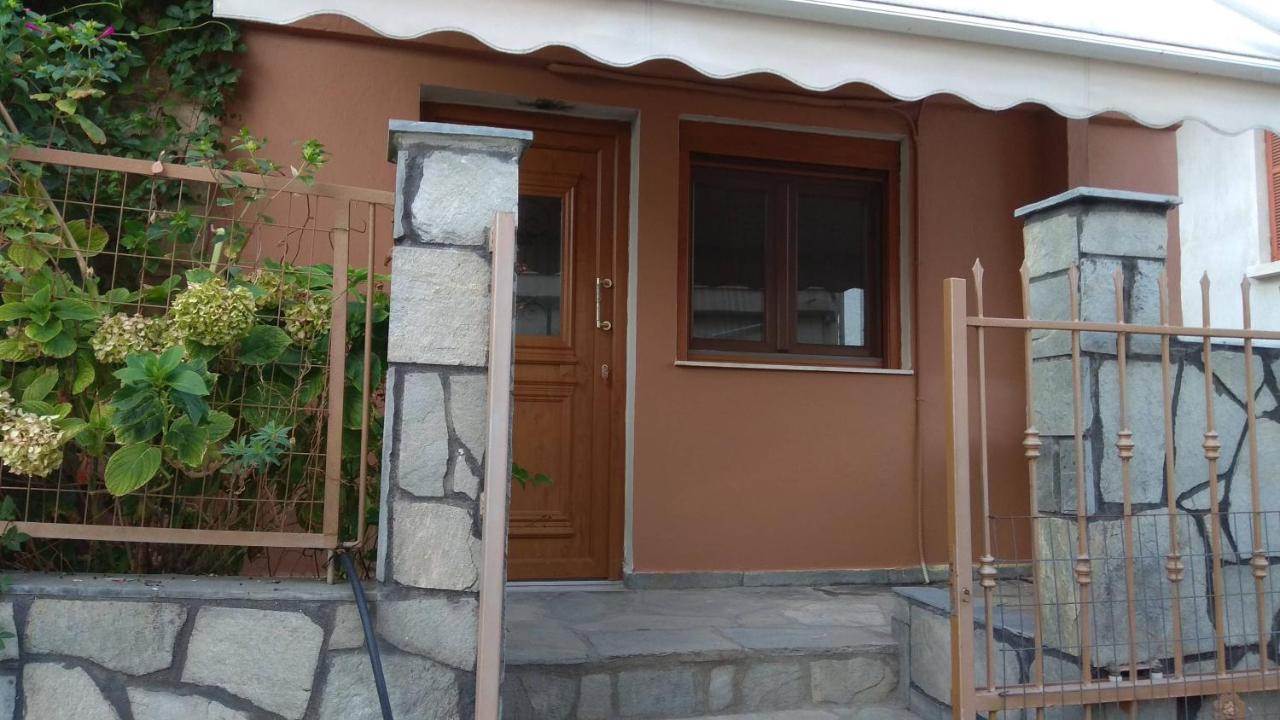 Πλατεια-Platia Villa Ayios Nikolaos Bagian luar foto