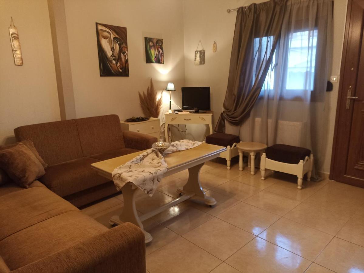 Πλατεια-Platia Villa Ayios Nikolaos Bagian luar foto